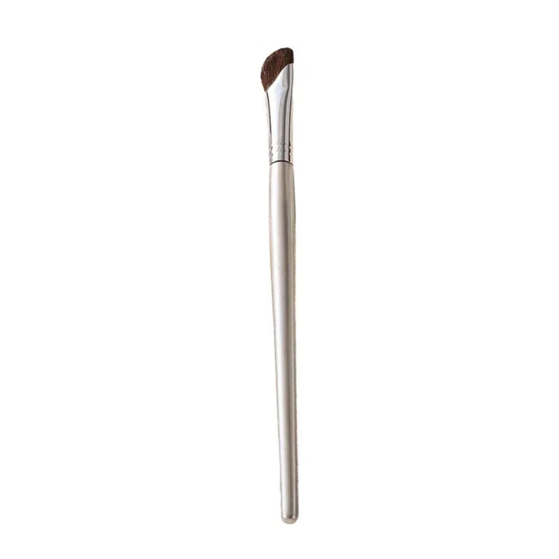 Yiyueqianli Angled Nose Contour Brush Horse Hair Makeup Brush