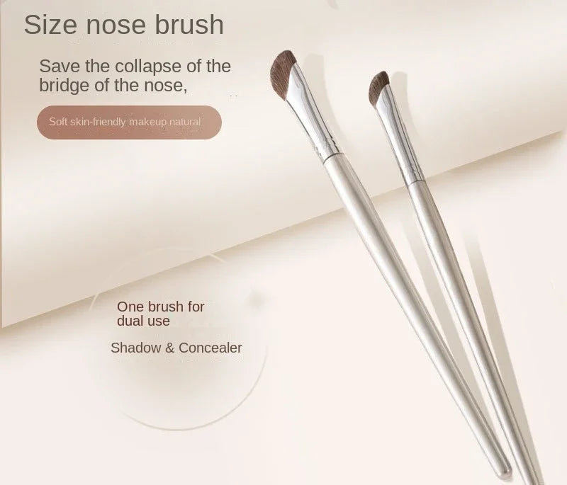 Yiyueqianli Angled Nose Contour Brush Horse Hair Makeup Brush