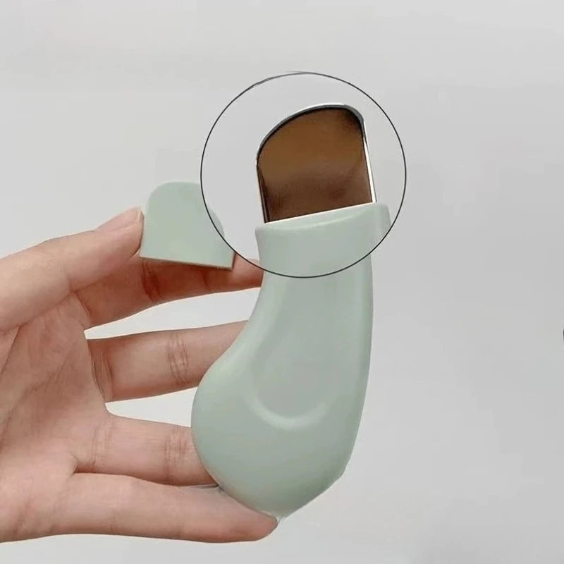 Stainless Steel Blackhead Remover Facial Scraper For Deep Cleaning