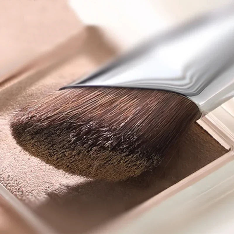 Yiyueqianli Angled Nose Contour Brush Horse Hair Makeup Brush