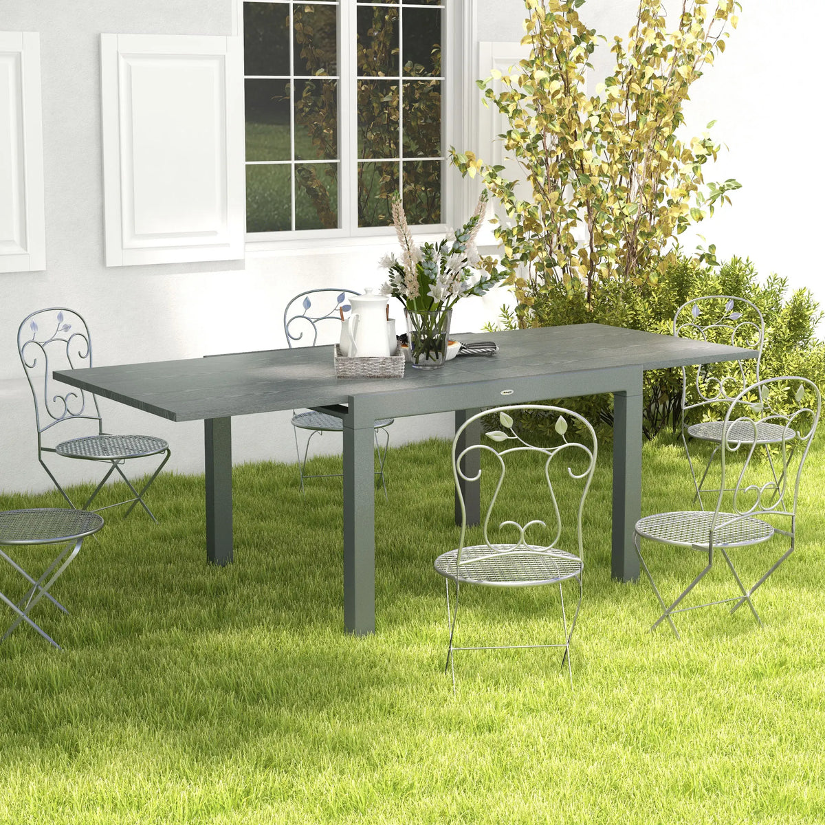 Outsunny Extendable Rectangular Aluminum Patio Dining Table