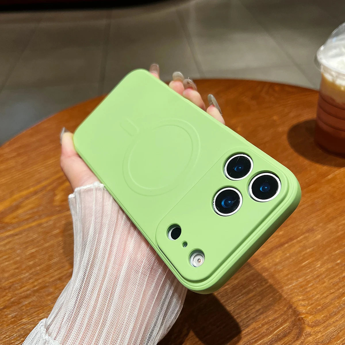Licoers Magnetic Liquid Silicone iPhone Case With Camera Protection
